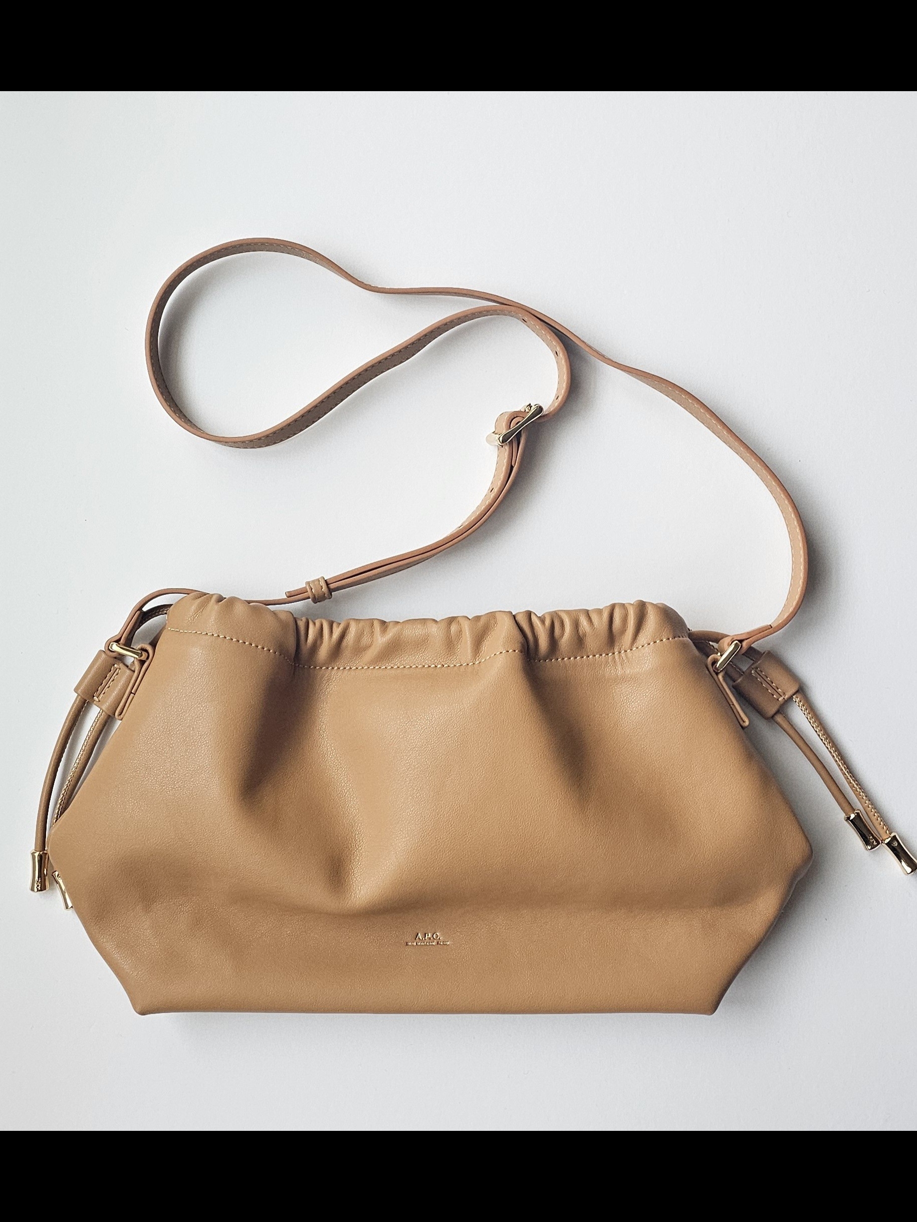 Nwt A.P.C. Ninon Shoulder Bag Caramel
